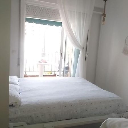 Ferienwohnung Apartamento Aloha Baby A 2 Calles Del Mar Sant Salvador Exterior foto